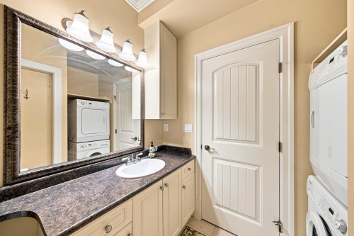 8328 Bowcock Road, Richmond, BC 