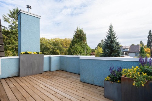 3328 30Th Avenue W, Vancouver, BC 