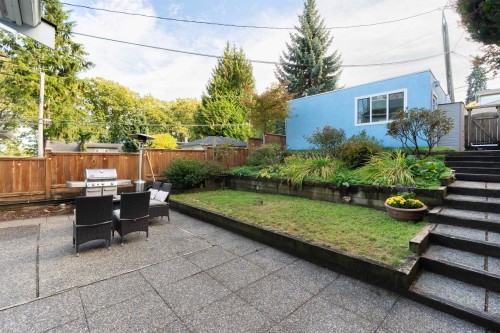 3328 30Th Avenue W, Vancouver, BC 