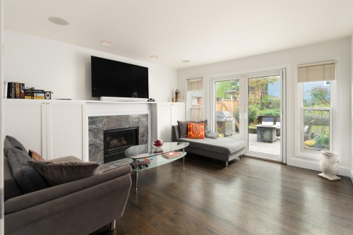 3328 30Th Avenue W, Vancouver, BC 