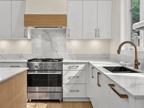 11486 Railway Avenue, Richmond, BC 