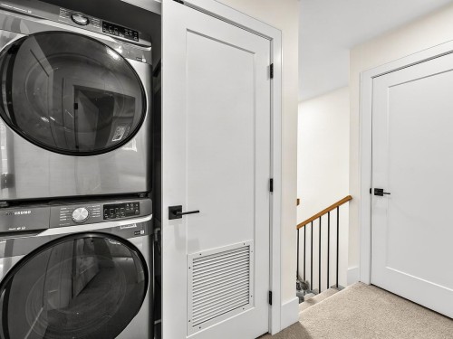 11486 Railway Avenue, Richmond, BC 
