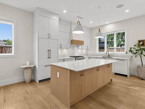 11486 Railway Avenue, Richmond, BC 
