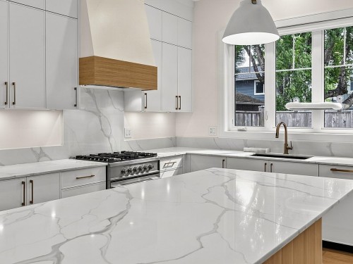 11486 Railway Avenue, Richmond, BC 