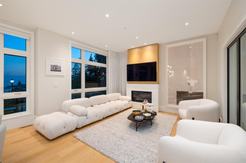 2993 Burfield Place, West Vancouver, BC 