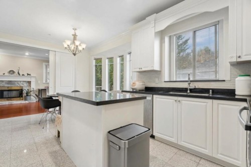 1767 61St Avenue W, Vancouver, BC 