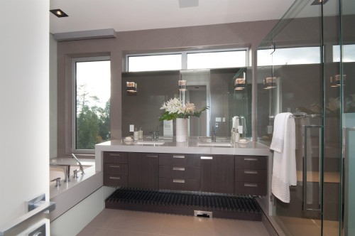 3023 Mathers Avenue, West Vancouver, BC 