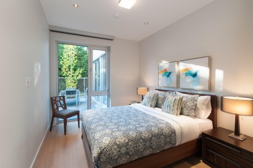3023 Mathers Avenue, West Vancouver, BC 