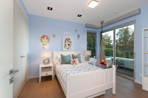 3023 Mathers Avenue, West Vancouver, BC 