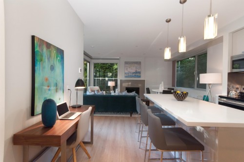 3023 Mathers Avenue, West Vancouver, BC 