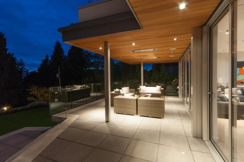 3023 Mathers Avenue, West Vancouver, BC 