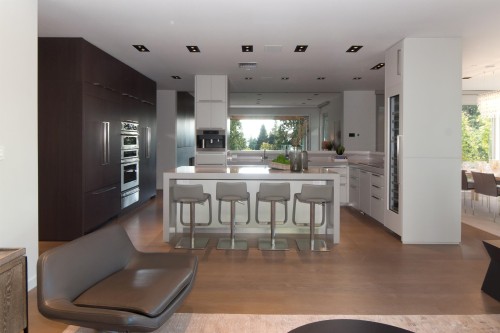 3023 Mathers Avenue, West Vancouver, BC 