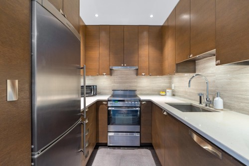 1339 8Th Avenue W, Vancouver, BC 
