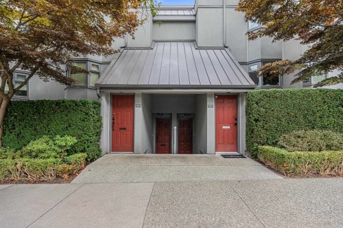 1339 8Th Avenue W, Vancouver, BC 