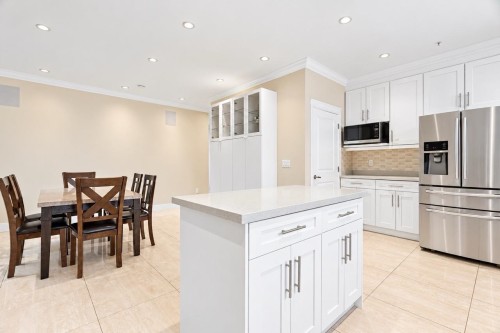 3895 Dumfries Street, Vancouver, BC 