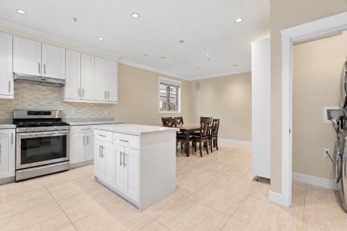 3895 Dumfries Street, Vancouver, BC 