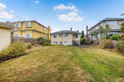 3039 20Th Avenue W, Vancouver, BC 