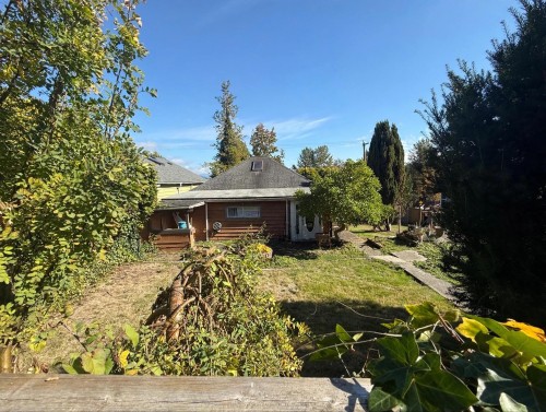 1815 Barnet Highway, Port Moody, BC 