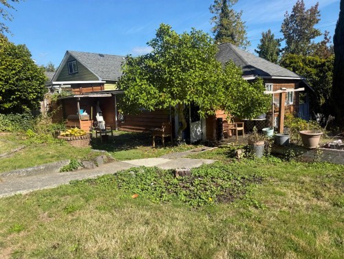 1815 Barnet Highway, Port Moody, BC 