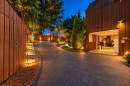 2069 Westview Drive, North Vancouver, BC 