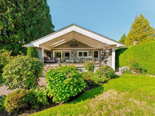 1160 14th Street  West Vancouver, BC V7T 2R7