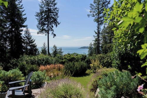 6180 Candia Place, West Vancouver, BC 