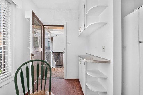 2345 18Th Avenue W, Vancouver, BC 
