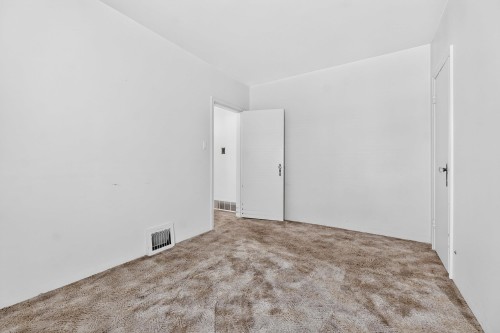 2345 18Th Avenue W, Vancouver, BC 