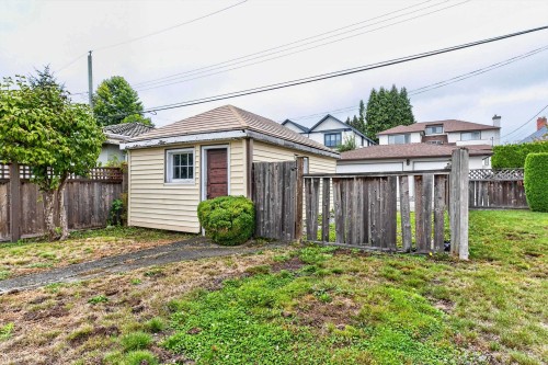 2345 18Th Avenue W, Vancouver, BC 