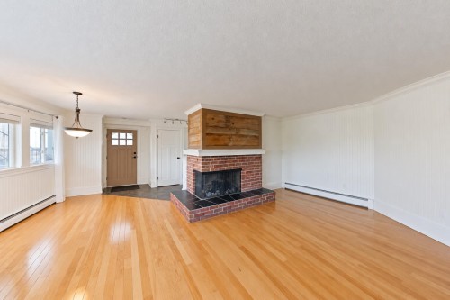 831 Ioco Road, Port Moody, BC 