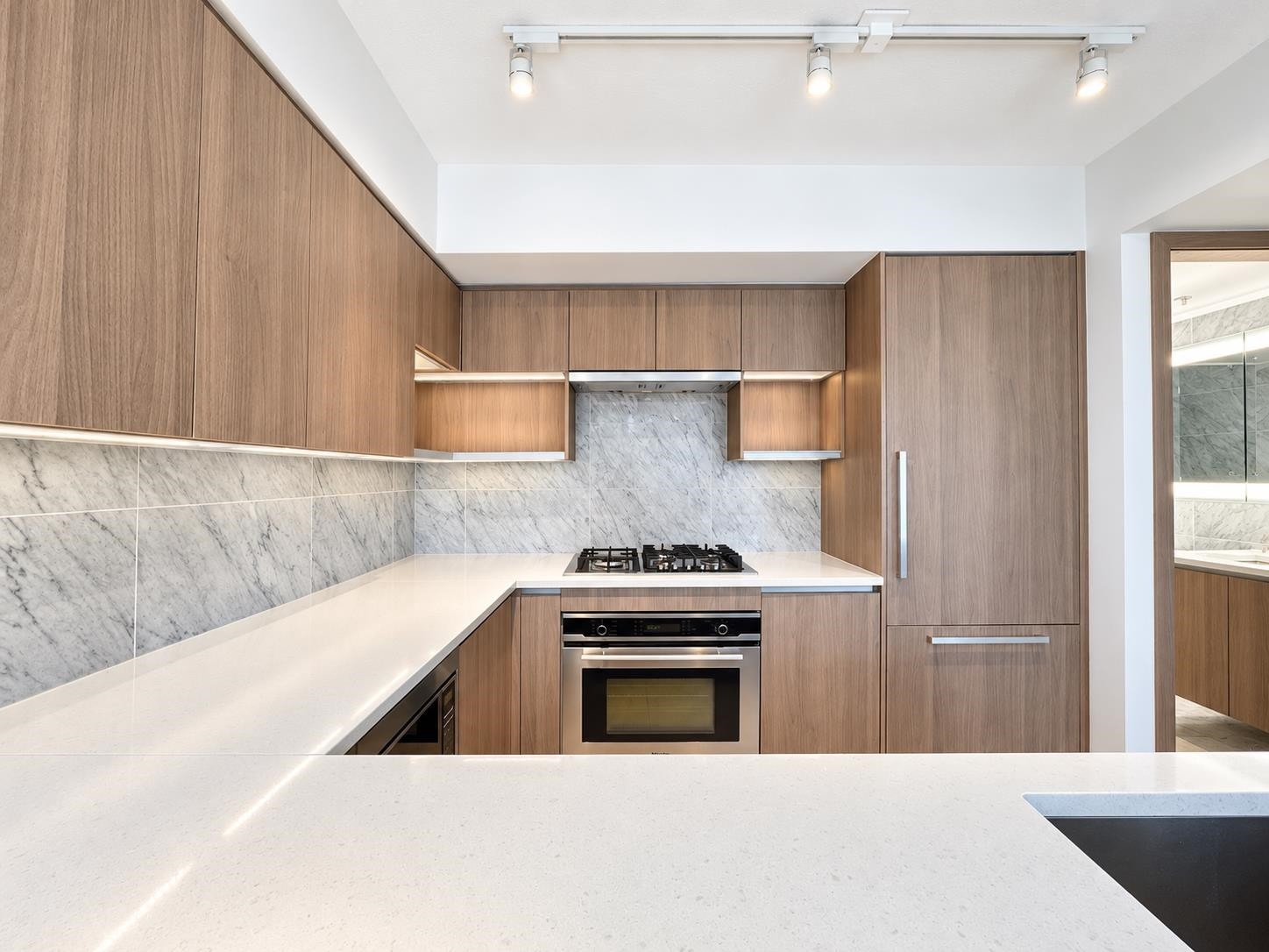 520-8988 Patterson Road, Richmond, BC