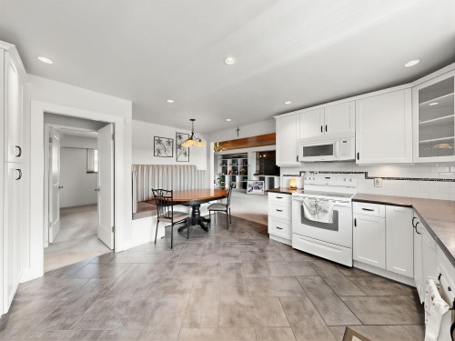 524 Lyn Court, Coquitlam, BC 