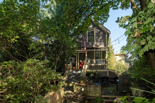 1117 Pendrell Street, Vancouver, BC 