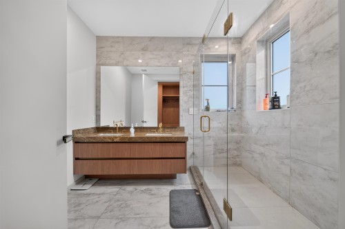 6664 Balsam Street, Vancouver, BC 