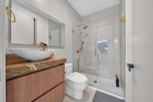 6664 Balsam Street, Vancouver, BC 