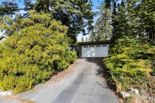 695 Macintosh Street, Coquitlam, BC 