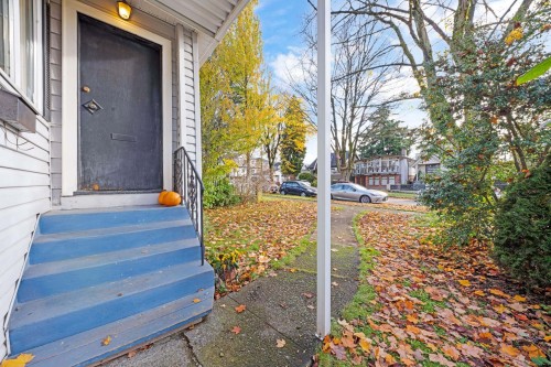 2865 Grant Street, Vancouver, BC 