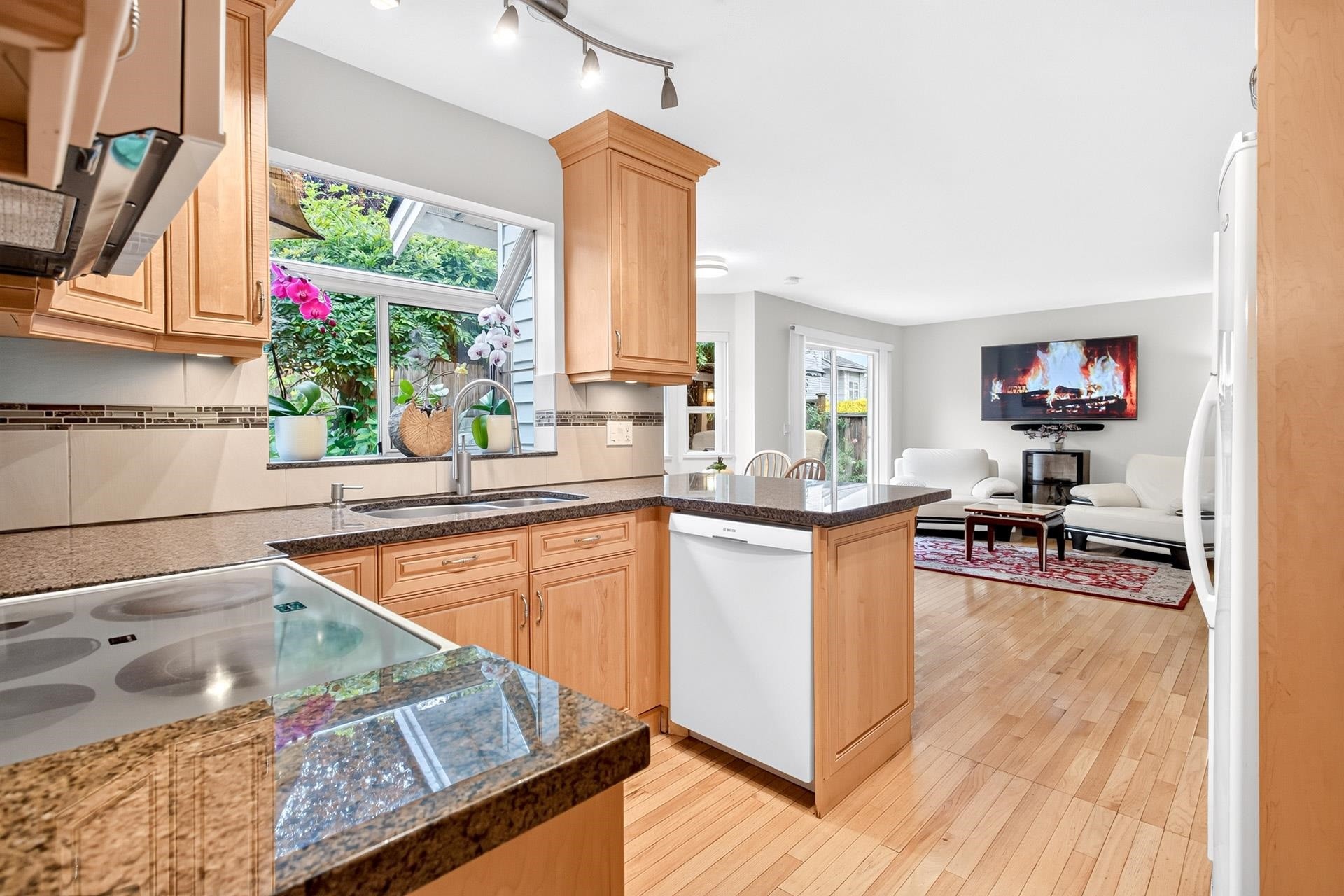 1189 Durant Drive, Coquitlam, BC