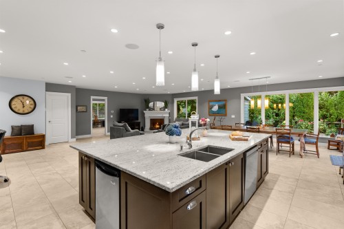 320 Moyne Drive, West Vancouver, BC 