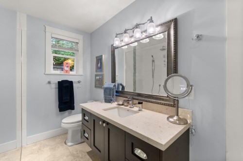 320 Moyne Drive, West Vancouver, BC 