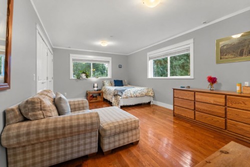 320 Moyne Drive, West Vancouver, BC 