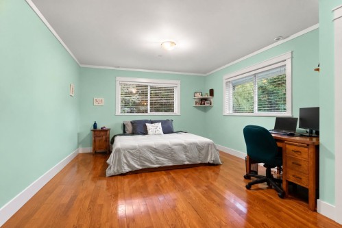 320 Moyne Drive, West Vancouver, BC 
