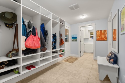 320 Moyne Drive, West Vancouver, BC 