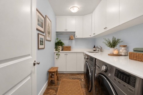 320 Moyne Drive, West Vancouver, BC 