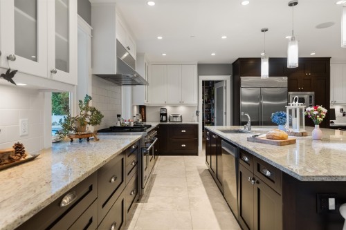 320 Moyne Drive, West Vancouver, BC 