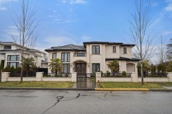 7691 Tweedsmuir Avenue  Richmond, BC V7A 1L1