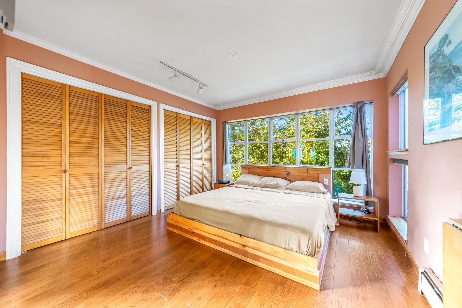 1855 Whyte Avenue, Vancouver, BC