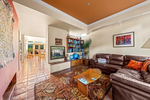 1855 Whyte Avenue, Vancouver, BC 