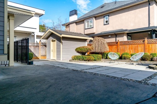 9028 Pinewell Crescent, Richmond, BC 