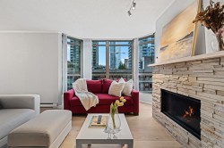 906-867 Hamilton Street Vancouver, BC V6B 6B7